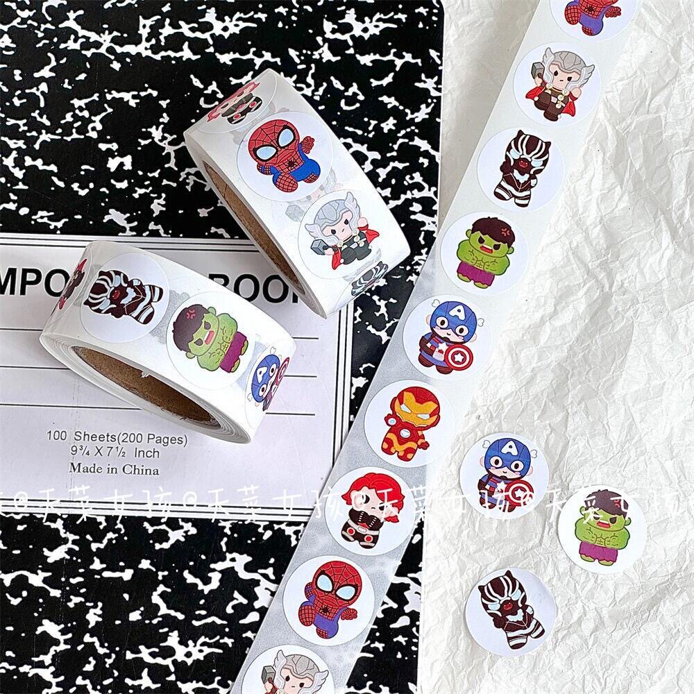 500 szt./rolka Naklejki Anime  – Anime Merchandise Gift recenzja i cena